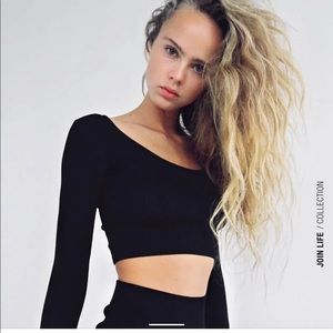 COPY - Zara limitless contour collection crop top